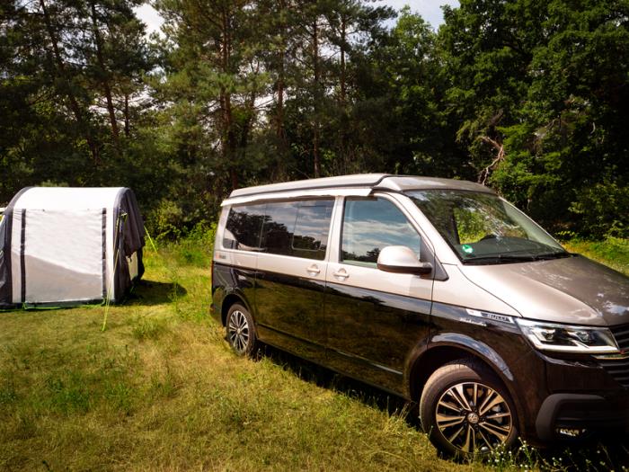 Reimo Wohnmobil-Vorzelt TOUR BREEZE AIR M Aufbauhöhe 225-250 cm